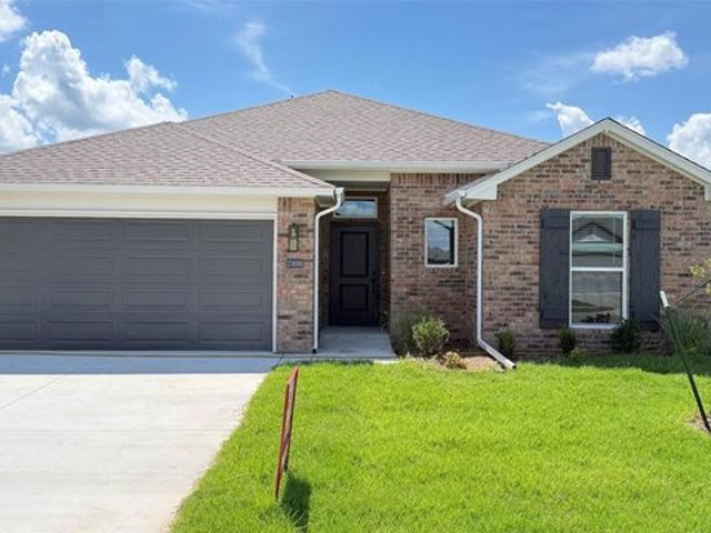 House for sale in Coweta, Oklahoma