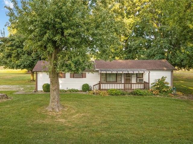 House for sale in Casey, Clark County