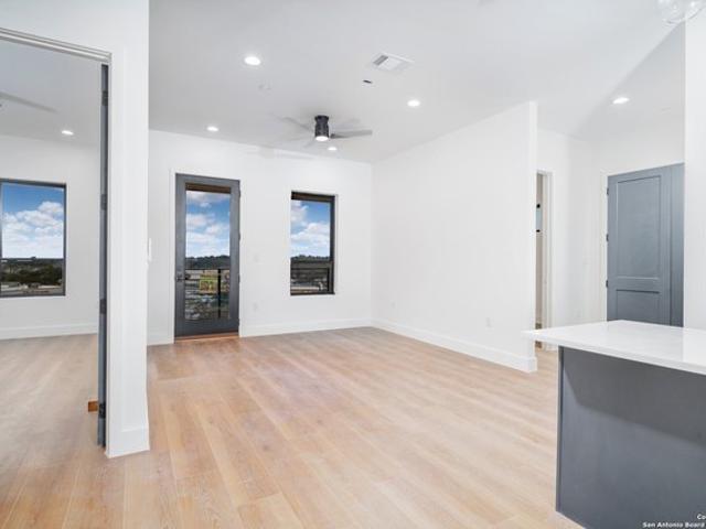 Condo for rent in Leesville, Texas