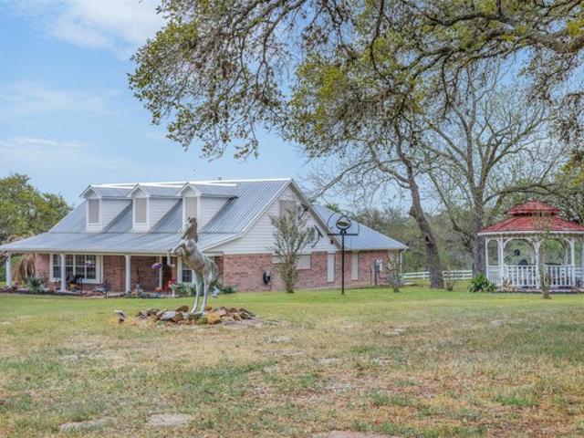 Farm for sale in Columbus, Colorado County