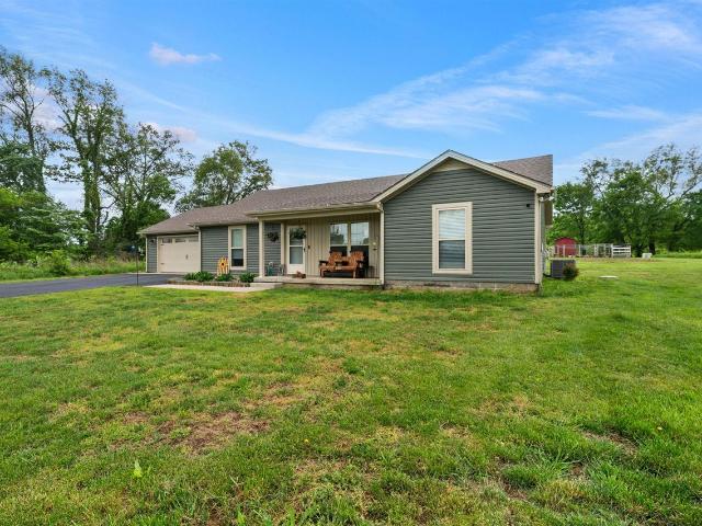 House for sale in Oakland, Kentucky