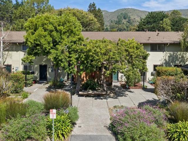 Townhouse for sale in Pacifica, San Mateo County