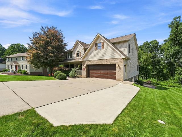 House for sale in Claridge, Pennsylvania