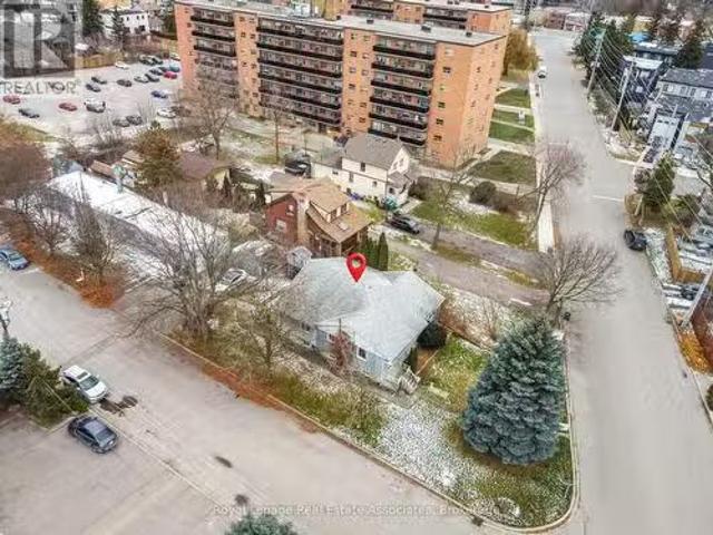 House for sale in Mississauga, Ontario