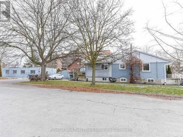House for sale in Mississauga, Ontario