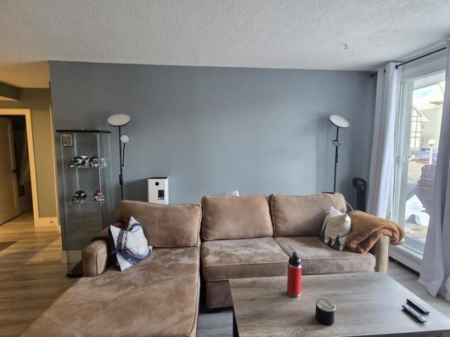 Apartment for rent in Northwest, Alberta