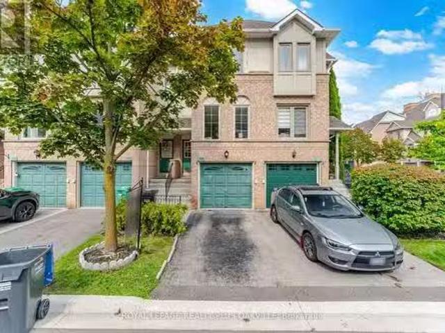 Condo for sale in Mississauga, Ontario