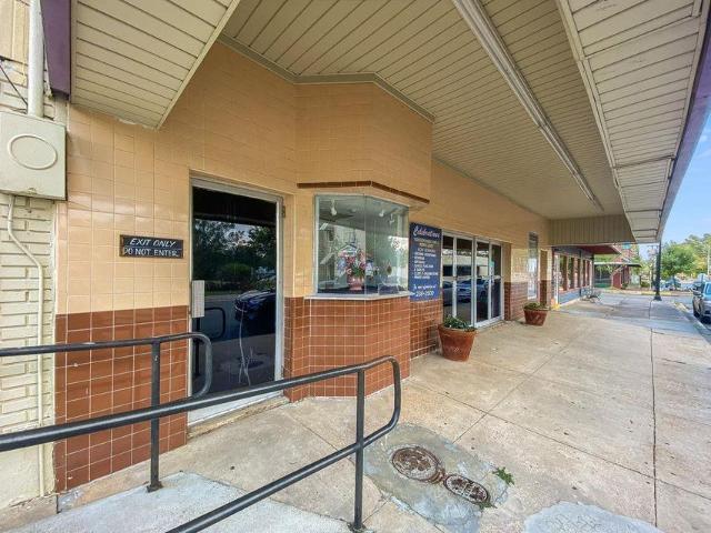 Commercial for sale in East Side, Leesville