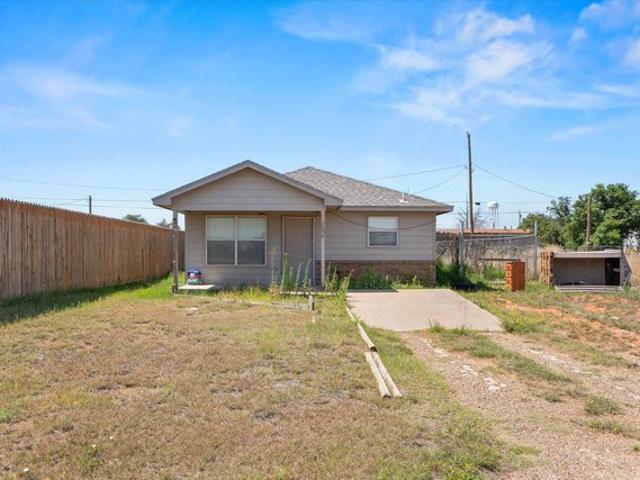 House for sale in Plains, Texas