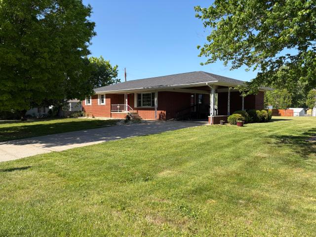 House for sale in Williamsburg, Kentucky