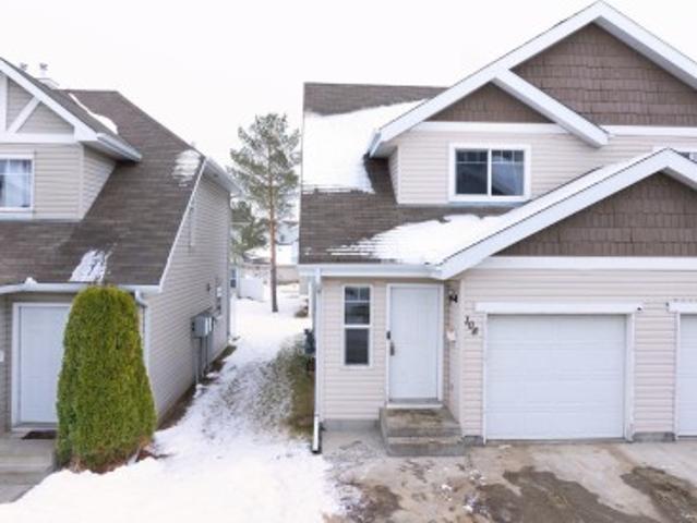 Townhouse for sale in Wedgewood, Alberta