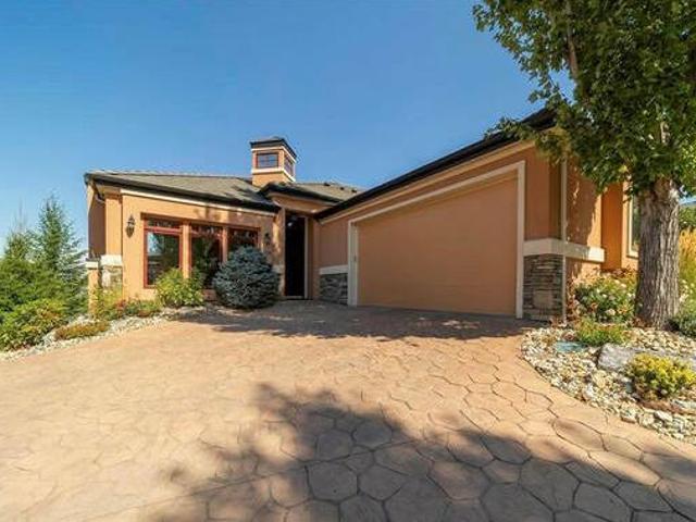 House for sale in Kelowna, British Columbia