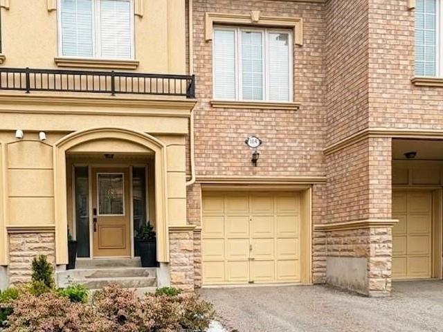 Townhouse for sale in Woburn, Ontario