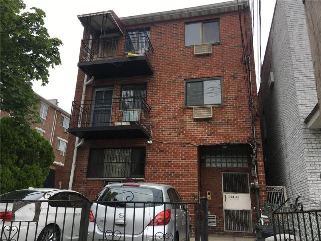 Duplex for sale in Corona