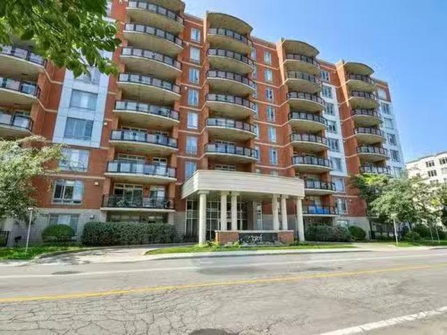 Condo for sale in Chomedey, Quebec