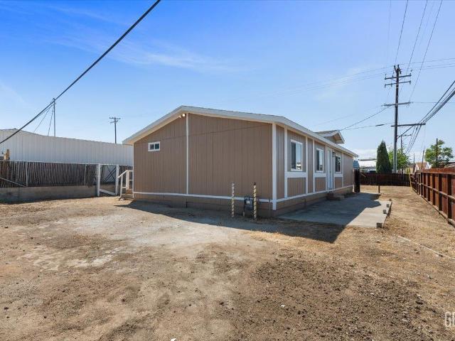 House for sale in Taft, California