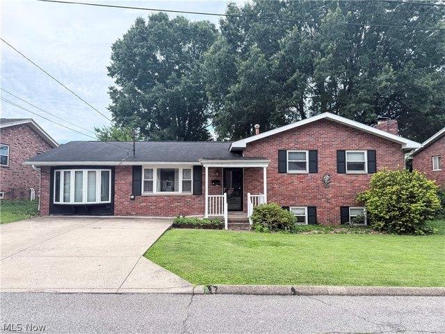 House for sale in Vienna, West Virginia