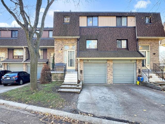 Condo for sale in Woburn, Ontario