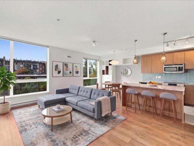 Townhouse for sale in Marine-Hamilton, North Vancouver
