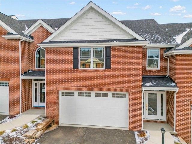Townhouse for sale in Venetia, Pennsylvania