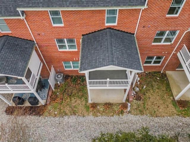 Townhouse for sale in Venetia, Pennsylvania
