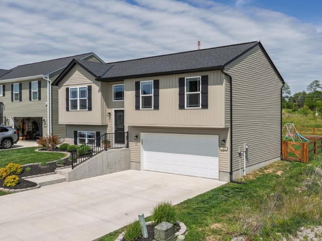 House for sale in Williamstown, Kentucky