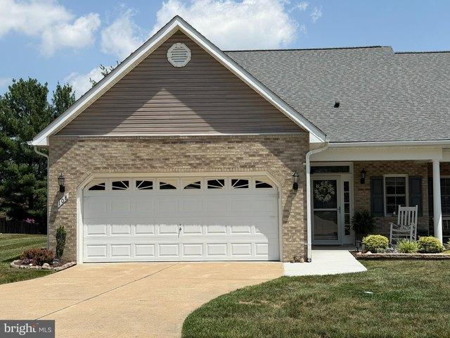 Townhouse for sale in Virginia