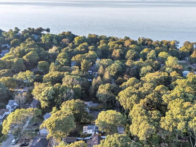 House for sale in Wading River, New York