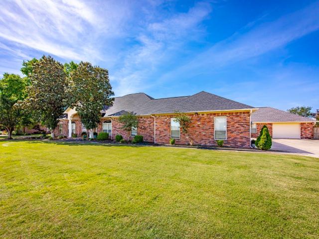 House for sale in Ark