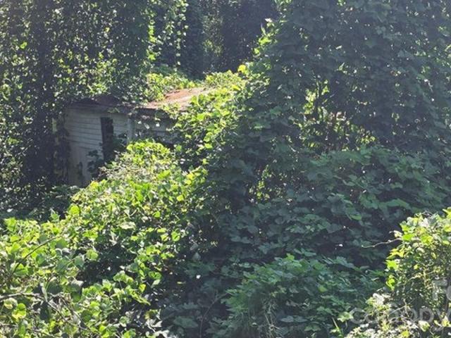 House for sale in Dallas, North Carolina
