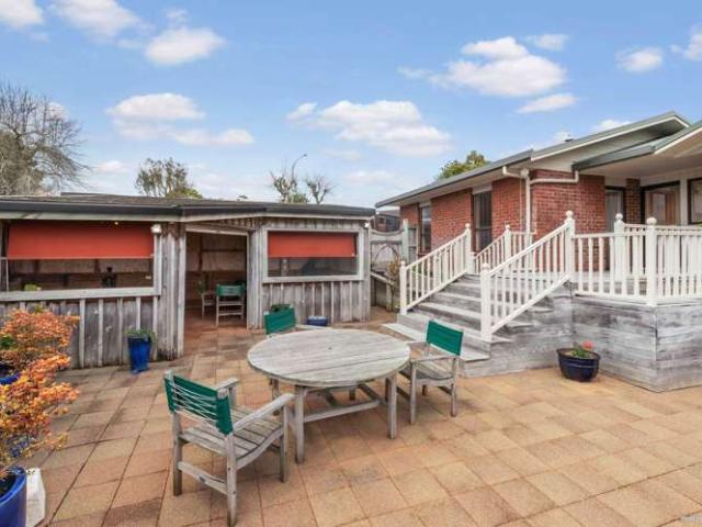 House for sale in Awhitu, Oroua County
