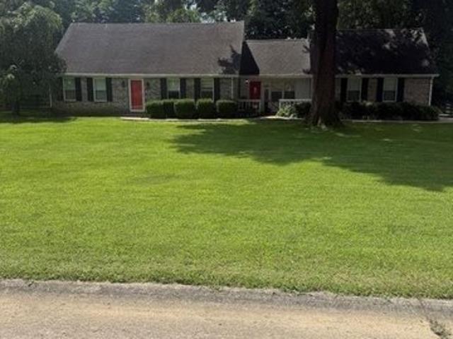 House for sale in Cecilia, Kentucky