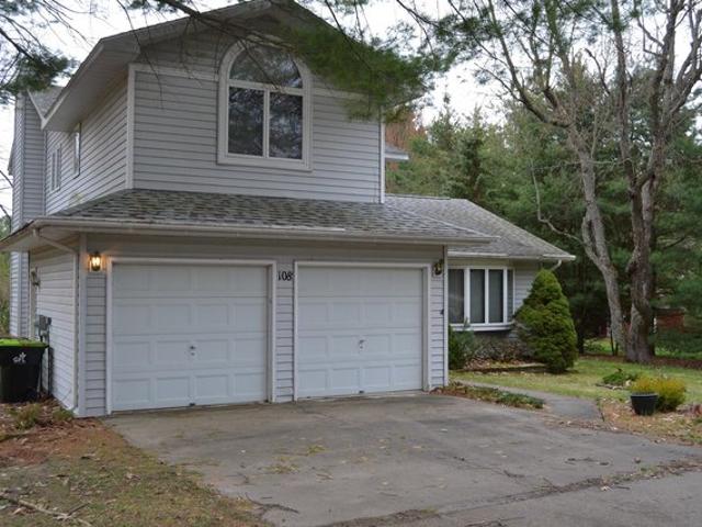 House for sale in Roscommon, Roscommon County