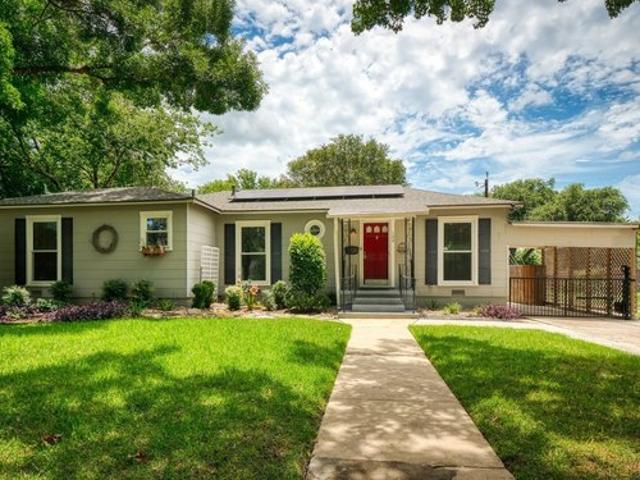 House for sale in Leesville, Texas