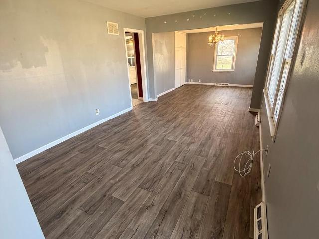 House for sale in Shelbina, Missouri