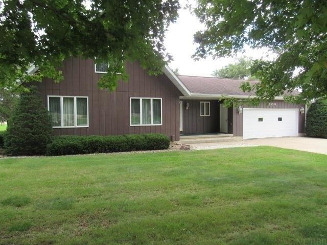 House for sale in Hopkinton, Iowa