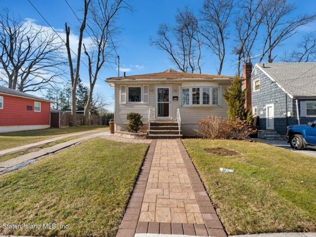 House for sale in Arverne, New York