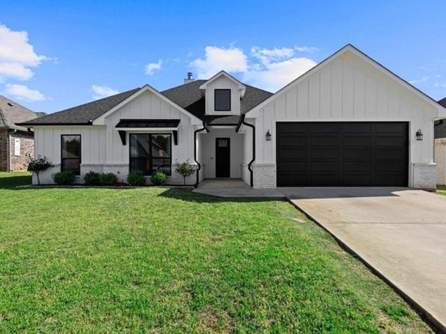 House for sale in Harrison, Texas