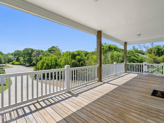 House for sale in Emerald Isle, North Carolina