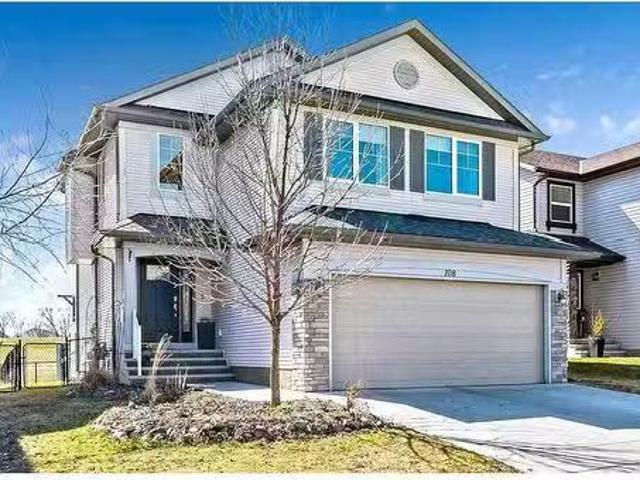 House for sale in Okotoks, Alberta