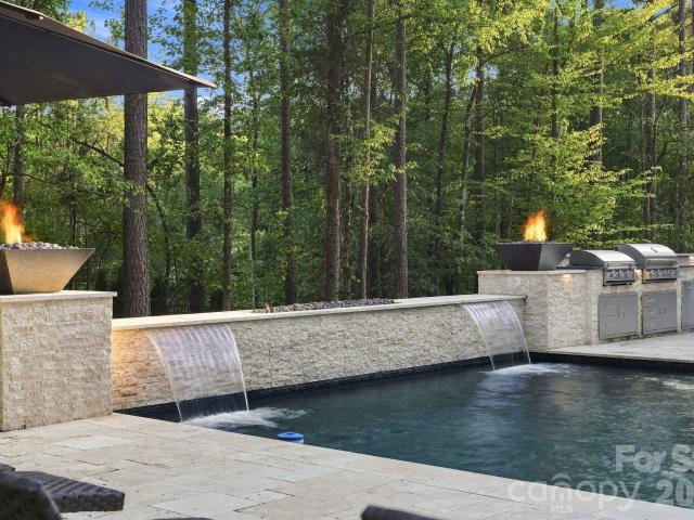House for sale in Mooresville, North Carolina