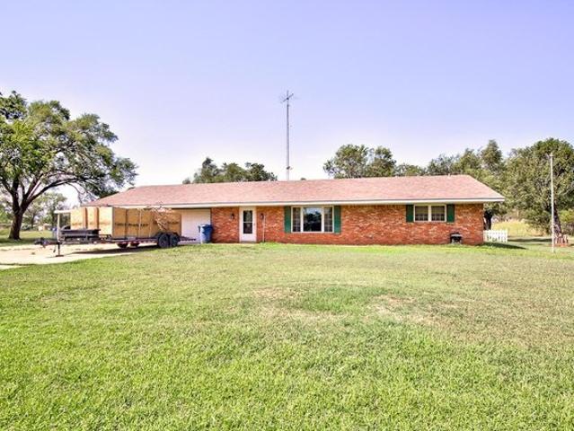 House for sale in Nash, Oklahoma