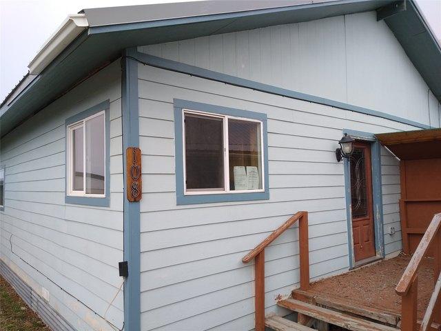 House for sale in Sweet Grass, Montana