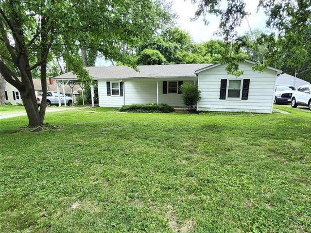 House for sale in Fairview Heights, Illinois