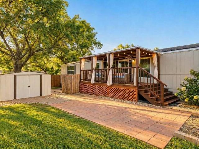 House for sale in Spicewood Beach, Spicewood