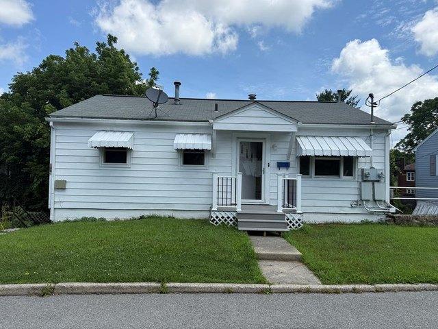 House for sale in Beckley, West Virginia