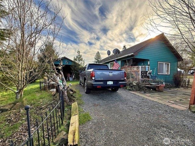 House for sale in Mossyrock, Washington