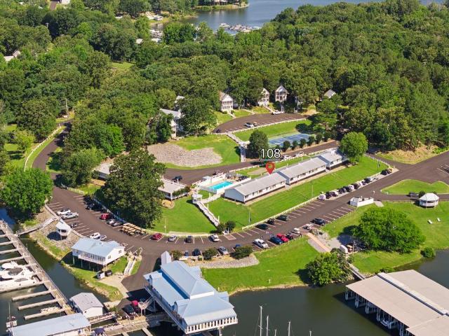 Condo for sale in Grand Rivers, Kentucky