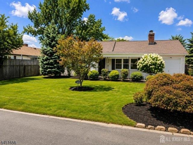 House for sale in Middlesex, Middlesex County