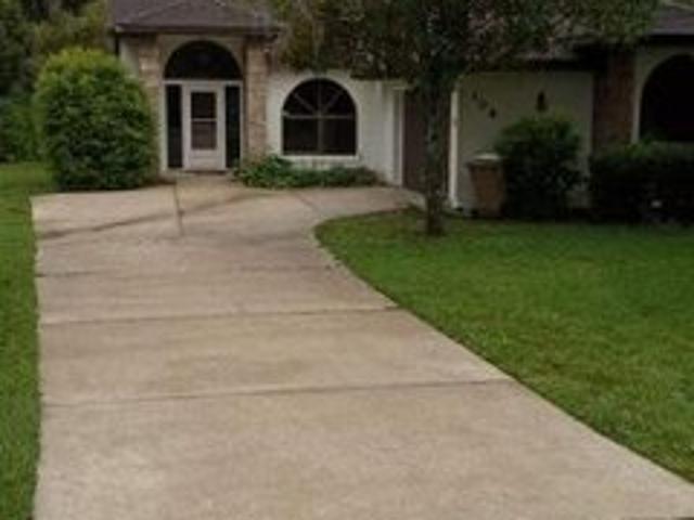 House for sale in Yalaha, Lake County